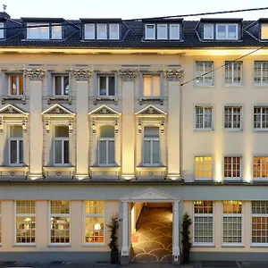 4* アパートホテル Living Am Carlsplatz