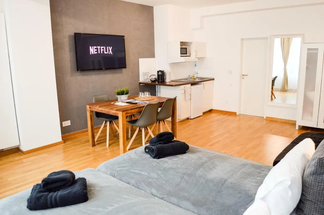 Centerapartments Tonhallenstrasse Dusseldorf 4*,  Germany